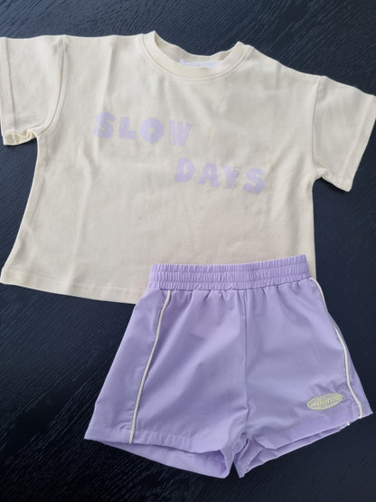 Slow days tee