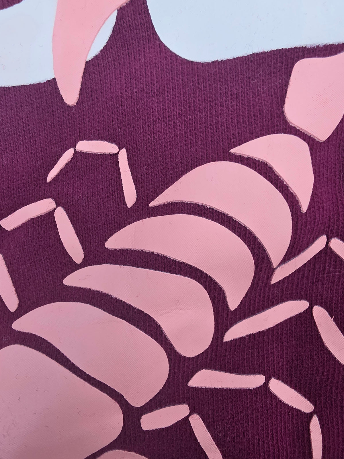 Faulty sting burgundy jumper
